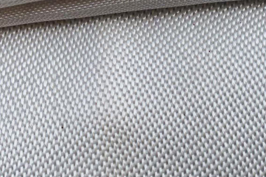 Teocht ard fireproof agus insliú fabraice fiberglass sileacain mheán