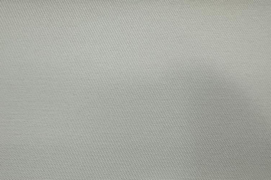 Fabraic fiberglass leathnaithe resistant teocht ard - fabraic inslithe éadrom-dhíonach